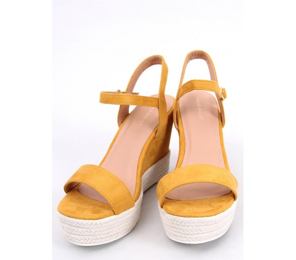 Sandałki na koturnie żółte JS-2952 YELLOW